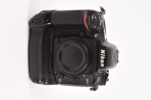 thumbnail-10 for Nikon D610 Body w/ Grip