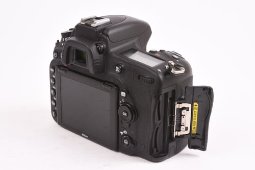 thumbnail-3 for Nikon D750 Body
