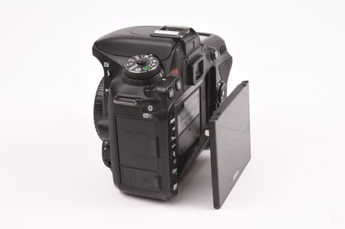 thumbnail-5 for Nikon D7500 Body