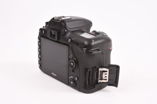 thumbnail-3 for Nikon D7500 Body