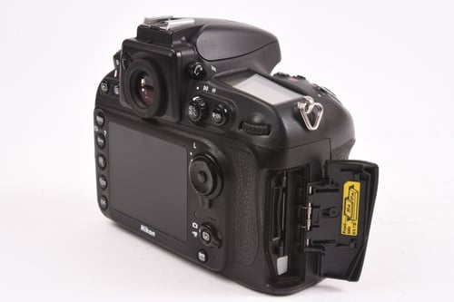 thumbnail-3 for Nikon D800 Body