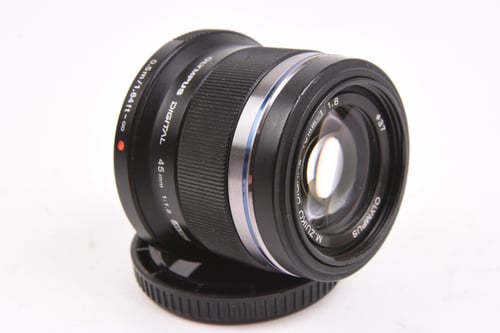 thumbnail-2 for Olympus MFT 45mm f/1.8
