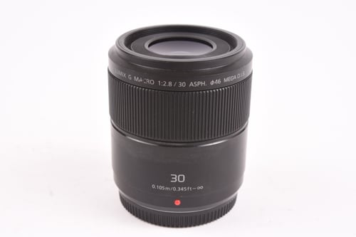 Panasonic MFT 30mm f/2.8 Macro