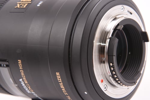 thumbnail-5 for Sigma 105mm f/2.8 DG Macro HSM for Nikon AFS