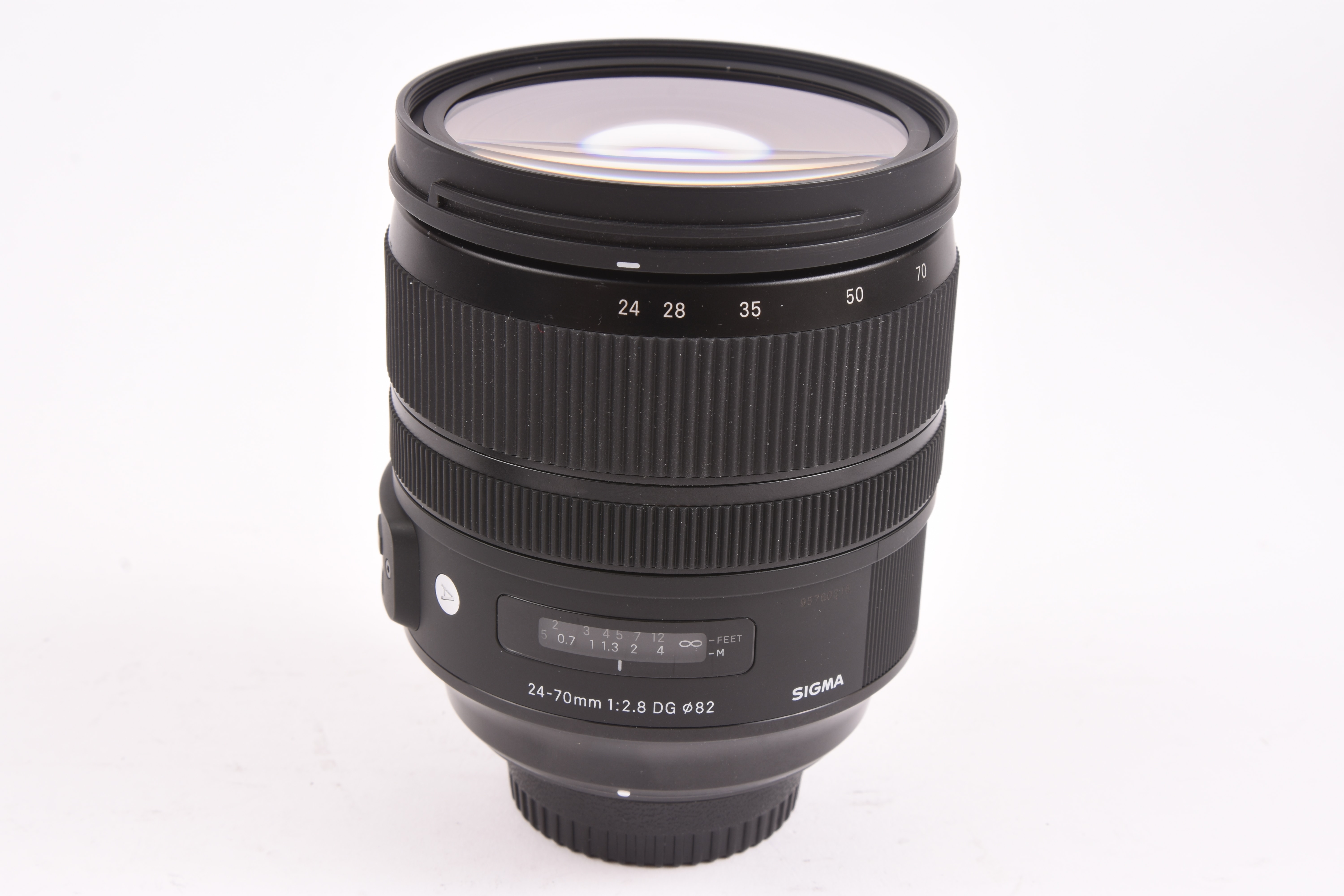 Sigma 24-70mm f/2.8 DG OS HSM — image 1