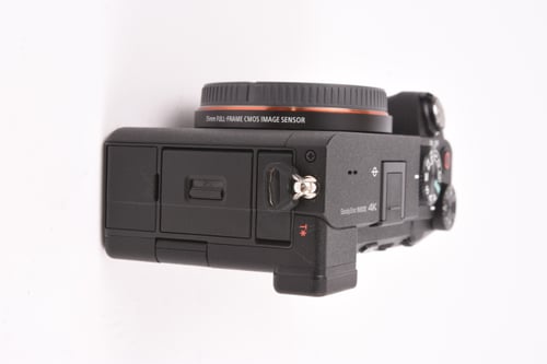 thumbnail-6 for Sony a7C Body