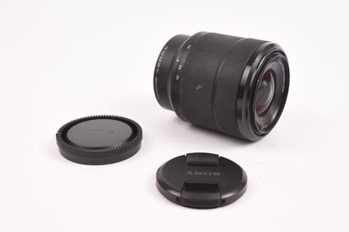 thumbnail-8 for Sony FE 28-70mm f/3.5-5.6 #