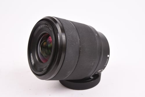 thumbnail-5 for Sony FE 28-70mm f/3.5-5.6