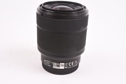 thumbnail-1 for Sony FE 28-70mm f/3.5-5.6