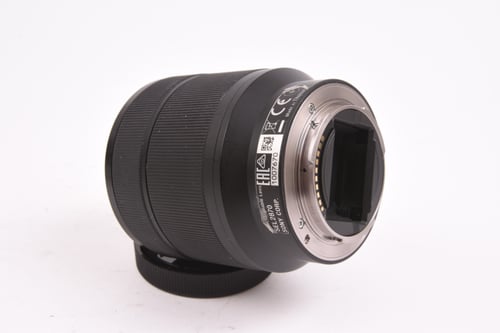 thumbnail-4 for Sony FE 28-70mm f/3.5-5.6