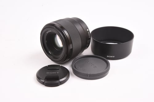 Sony FE 50mm f/1.8