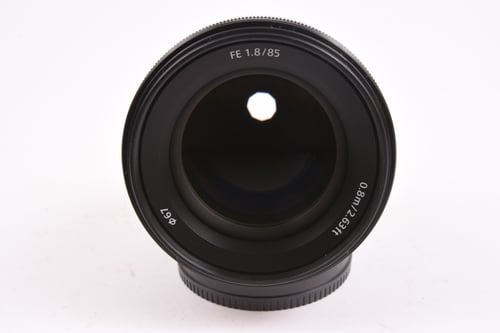 thumbnail-4 for Sony FE 85mm f/1.8