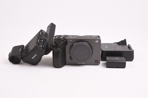 Sony FX3 Body w/ XLR Handle