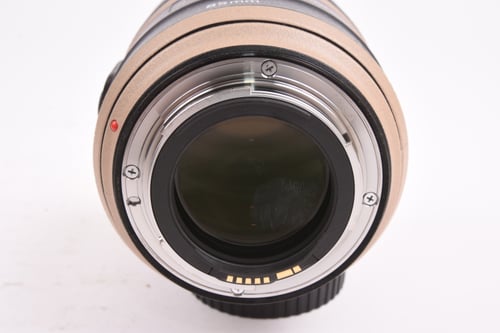thumbnail-7 for Canon EF 85mm f/1.4 L IS