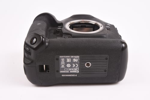 thumbnail-5 for Canon EOS 1DX II Body