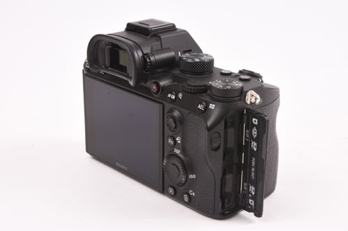 thumbnail-3 for Sony a7 III Body