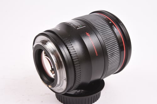 thumbnail-3 for Canon EF 24mm f/1.4 L II