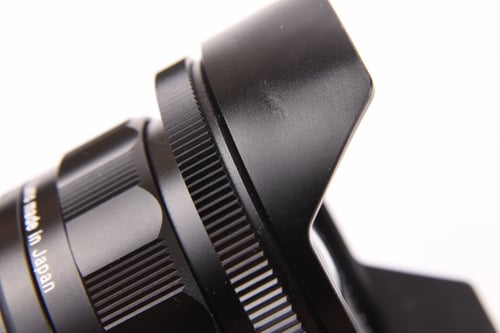thumbnail-10 for Voigtlander 15mm f/4.5 Super Wide Heliar III for Leica M