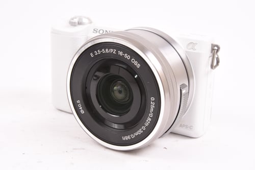 Sony a5100 w/ 16-50mm