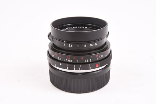 View Voigtlander 21mm f/4 for Leica M Voigtlander 21mm f/4 for Leica M