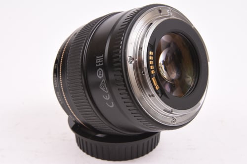 thumbnail-4 for Canon EF 85mm f/1.8 DUST