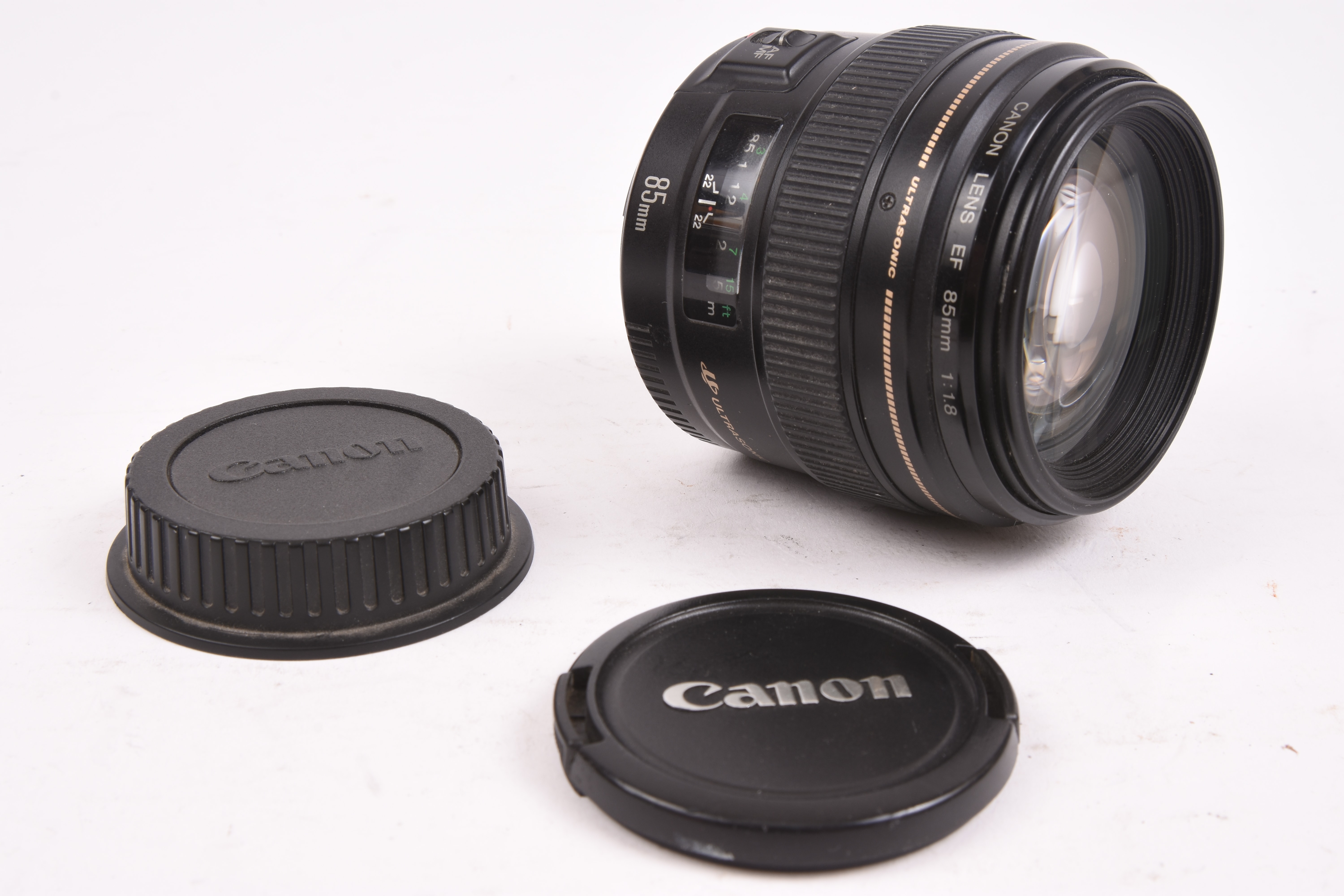 Canon 85mm f/1.8 USM — image 9