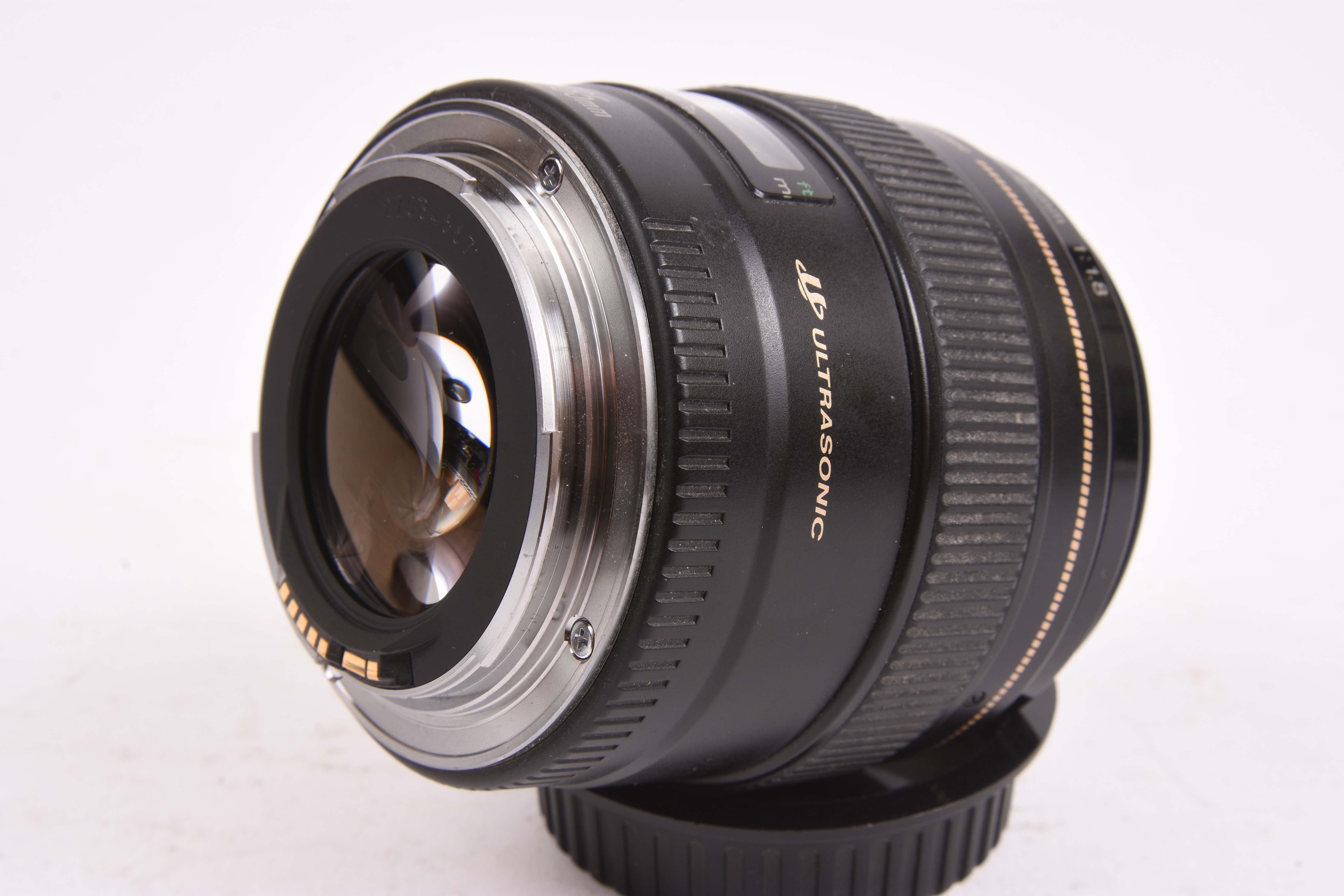 Canon 85mm f/1.8 USM — image 4