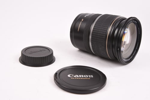 thumbnail-8 for Canon EFS 17-55mm f/2.8 IS LOOSE GLASS SHARD IN LENS