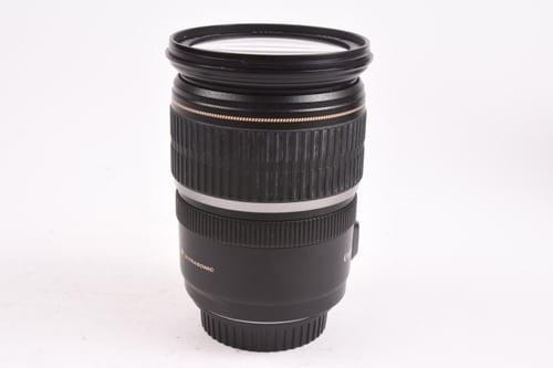 thumbnail-1 for Canon EFS 17-55mm f/2.8 IS LOOSE GLASS SHARD IN LENS