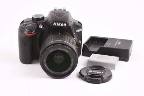 Nikon D3400 w/18-55mm