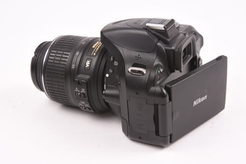 thumbnail-5 for Nikon D5200 w/ 18-55mm