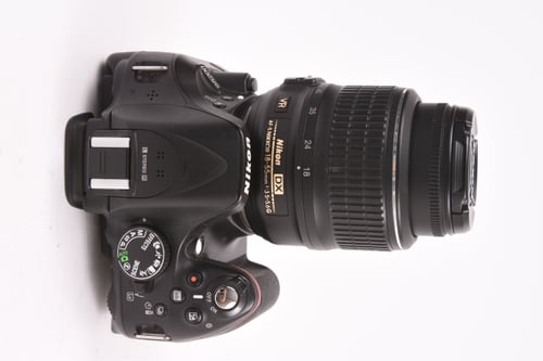 thumbnail-8 for Nikon D5200 w/ 18-55mm