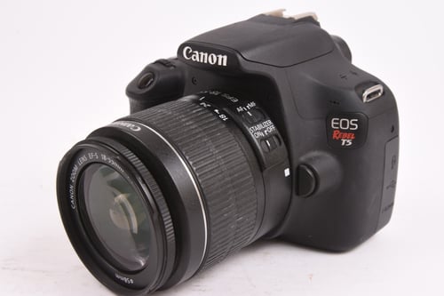 Canon Rebel T5 w/ 18-55mm