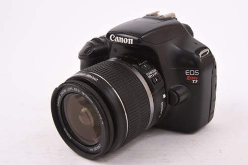 Canon Rebel T3 w/ 18-55mm