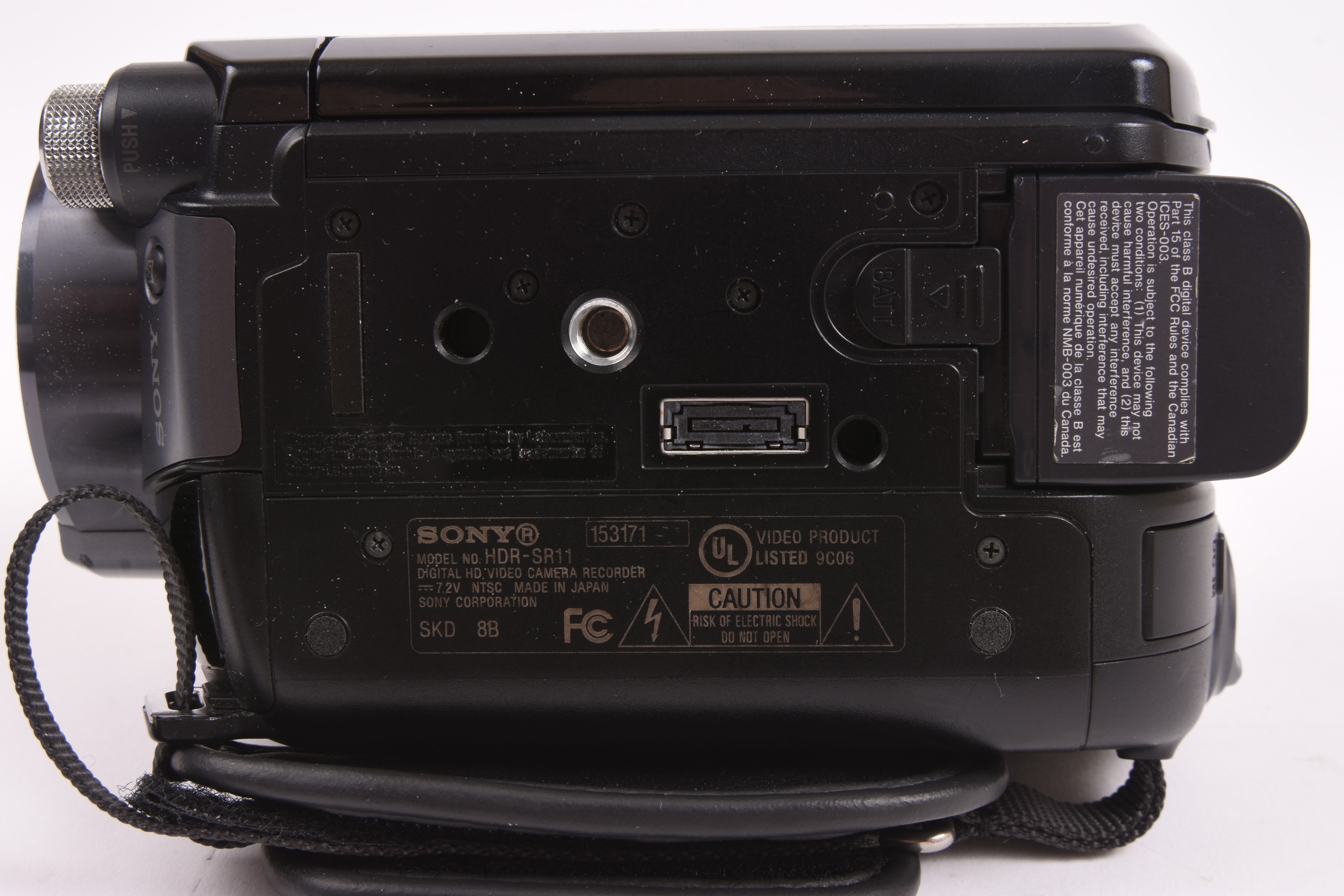 Sony Handycam HDR-SR11 | GearFocus