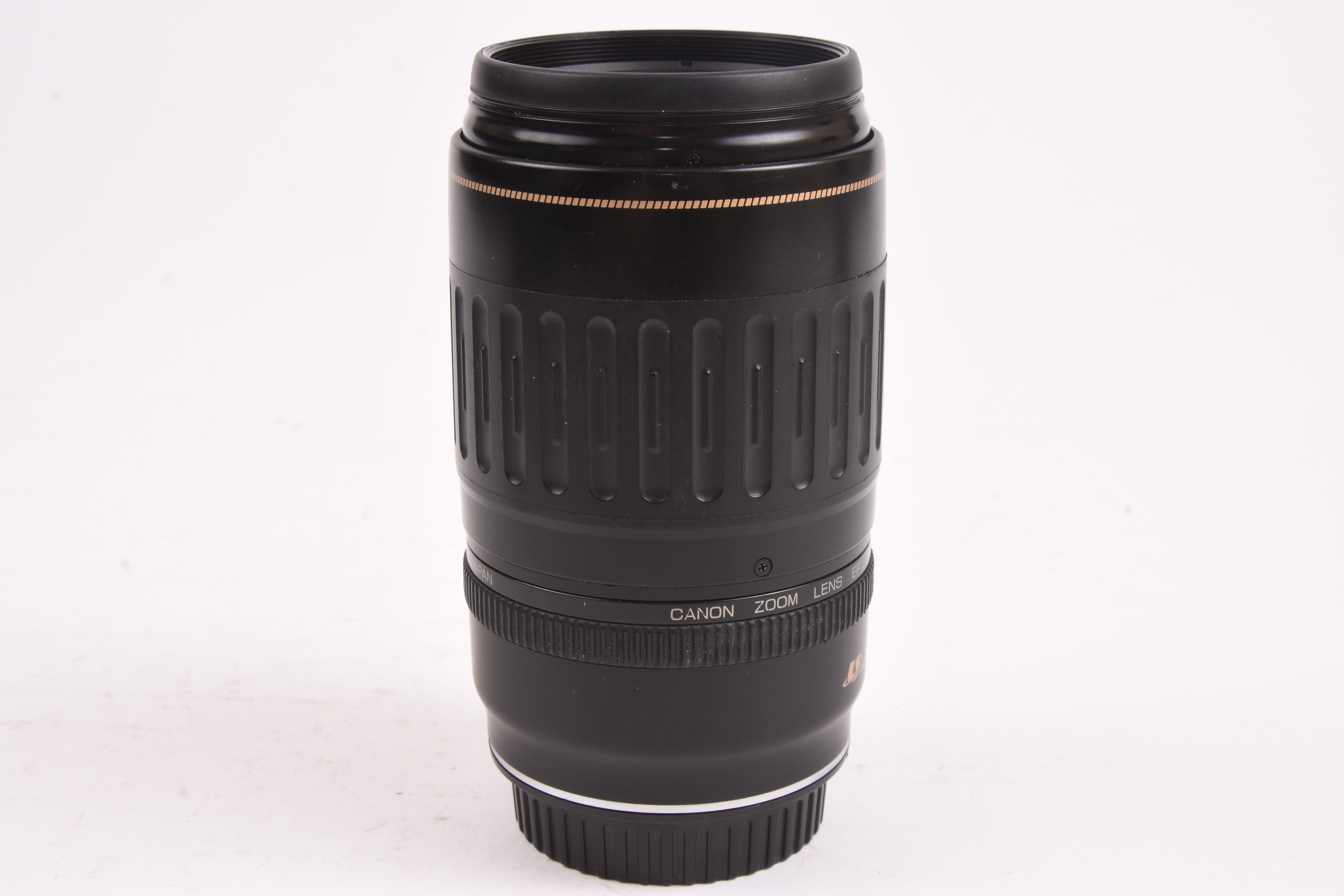 Canon 70-210mm f/4 Macro — image 2