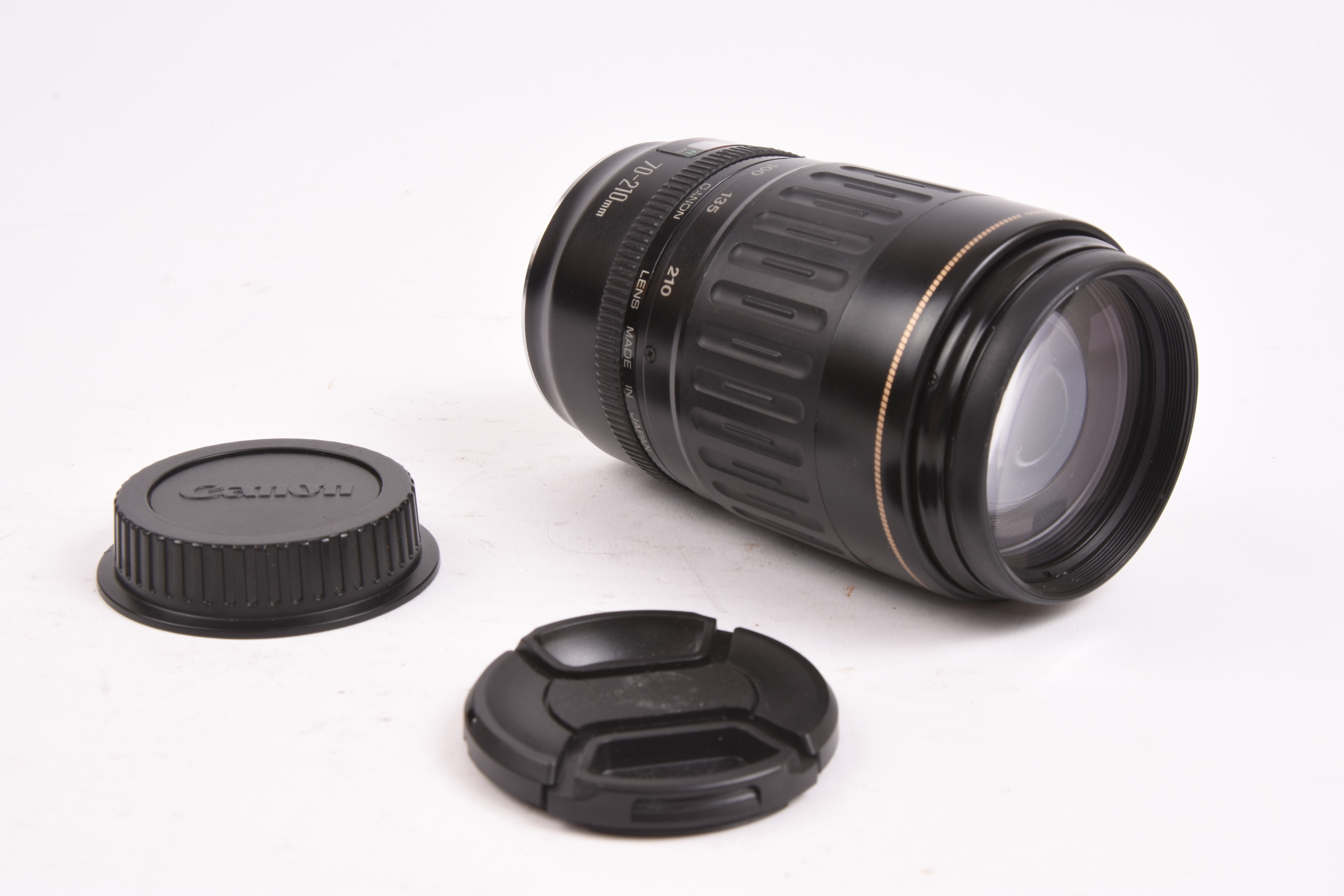 Canon 70-210mm f/4 Macro — image 9