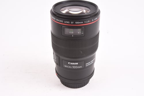 Canon EF 100mm f/2.8 L IS Macro