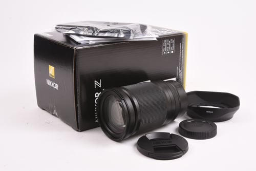 Nikon Z 28-400mm f/4-8 VR