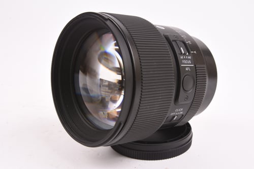 thumbnail-5 for Sigma 85mm f/1.4 Art DG DN for L Mount