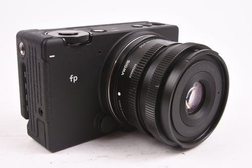 thumbnail-1 for Sigma fp Body w/45mm kit SC:N/A