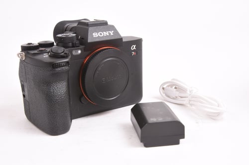 thumbnail-7 for Sony A7R V Body