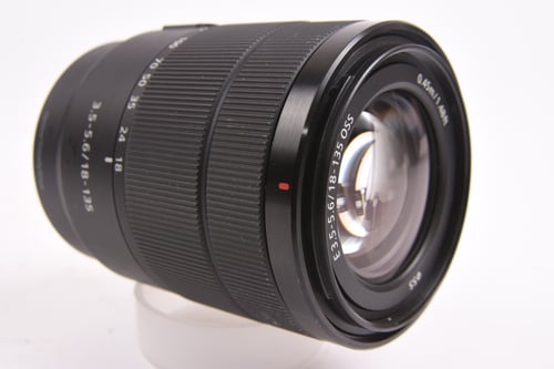 thumbnail-2 for Sony E 18-135mm f/3.5-5.6 OSS