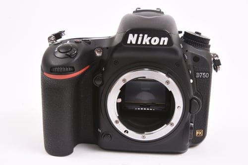 thumbnail-4 for Nikon D750 w/Grip