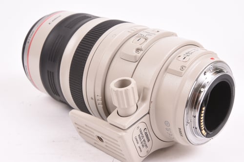 thumbnail-4 for Canon EF 100-400mm f/4.5-5.6 L IS