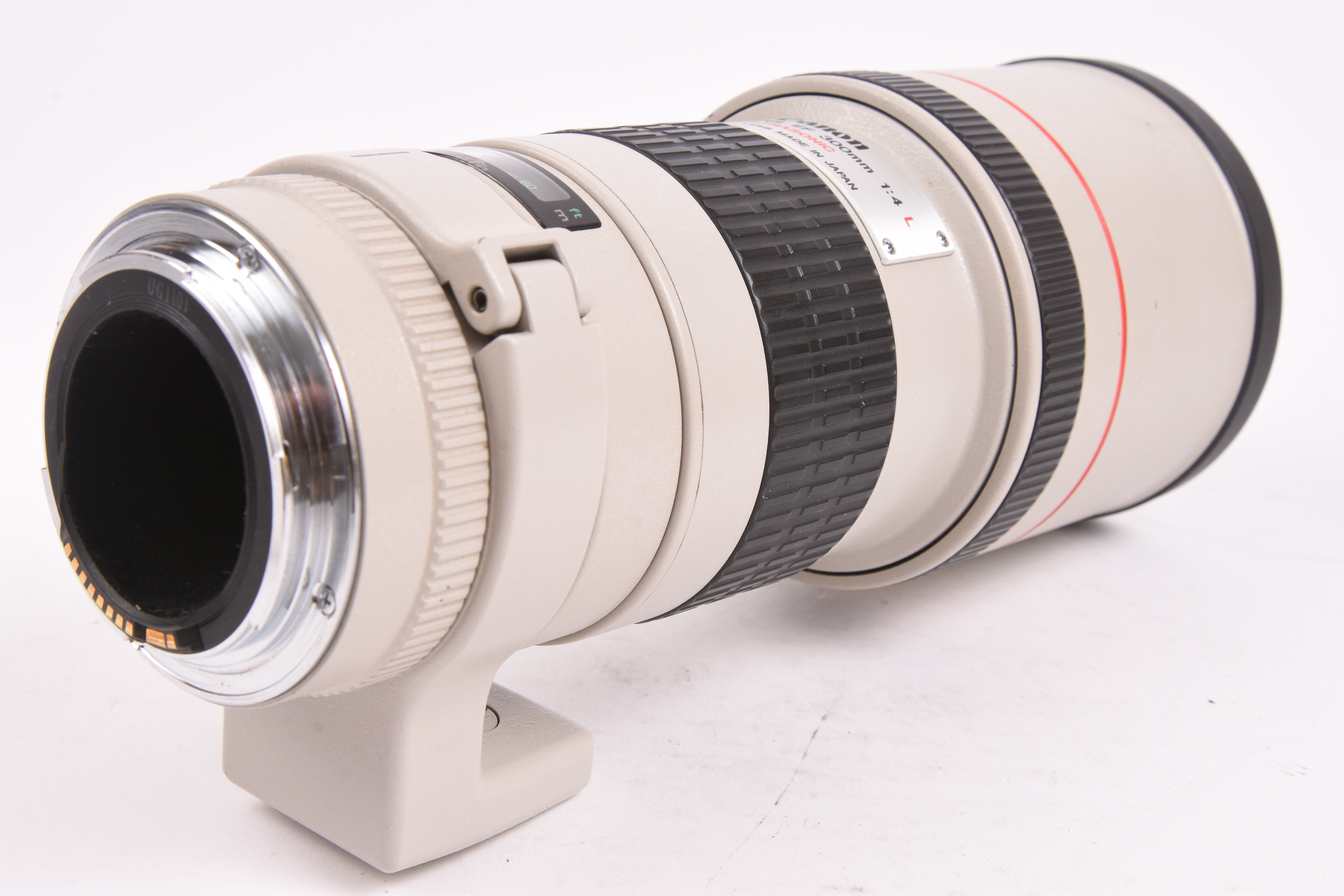 Canon EF 300mm f/4L IS USM — image 4