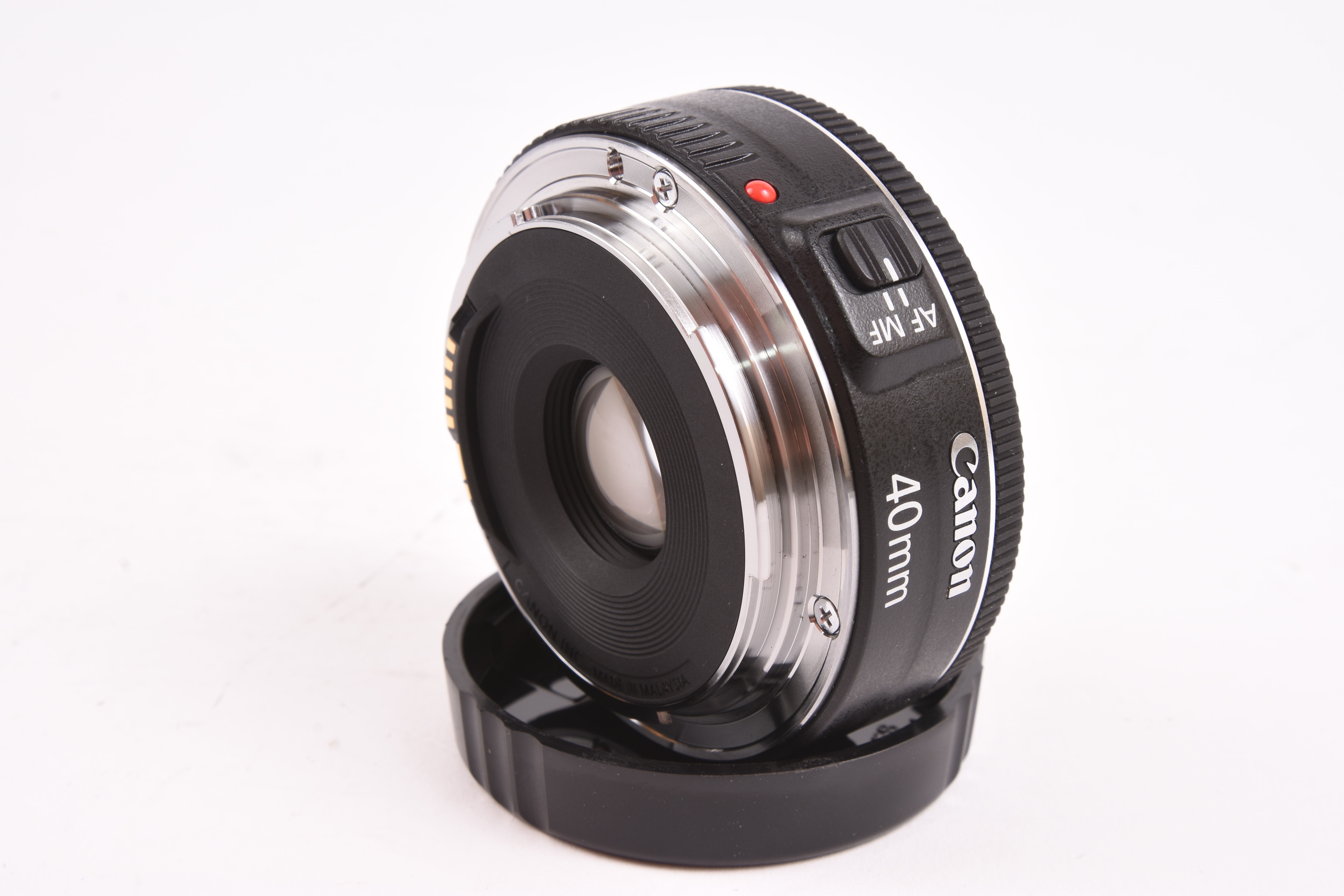 Canon EF 40mm f/2.8 STM | GearFocus