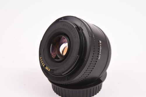 thumbnail-3 for Canon EF 50mm f/1.8 II