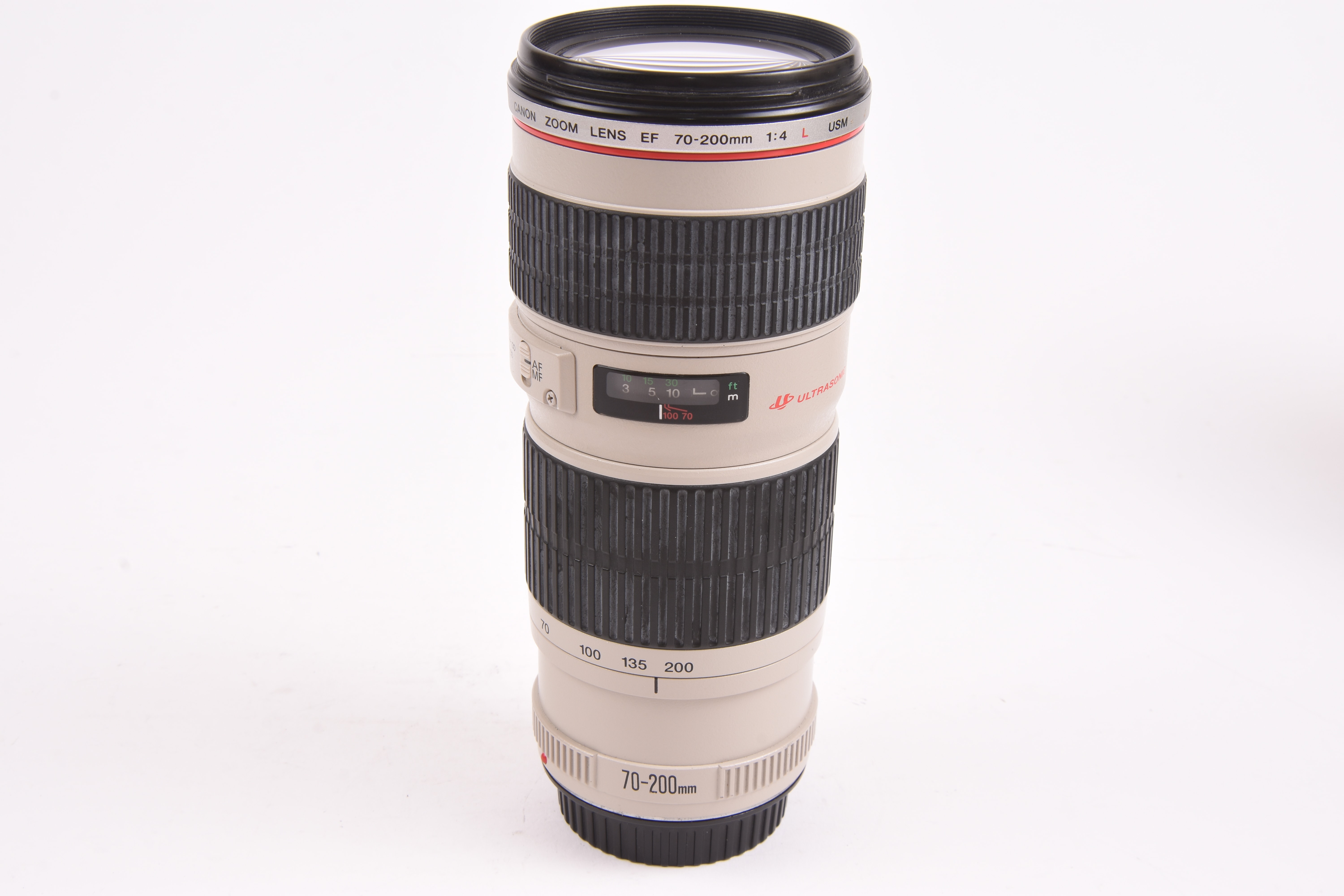 Canon EF 70-200mm f/4 L USM | GearFocus