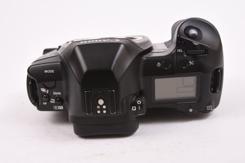 thumbnail-7 for Canon EOS 3 Body
